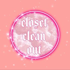 ✨ closet clean out sale ✨